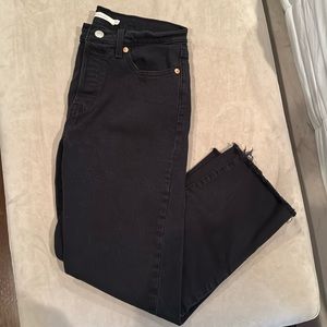 Levi’s Wedgie Straight Ankle Black Jeans